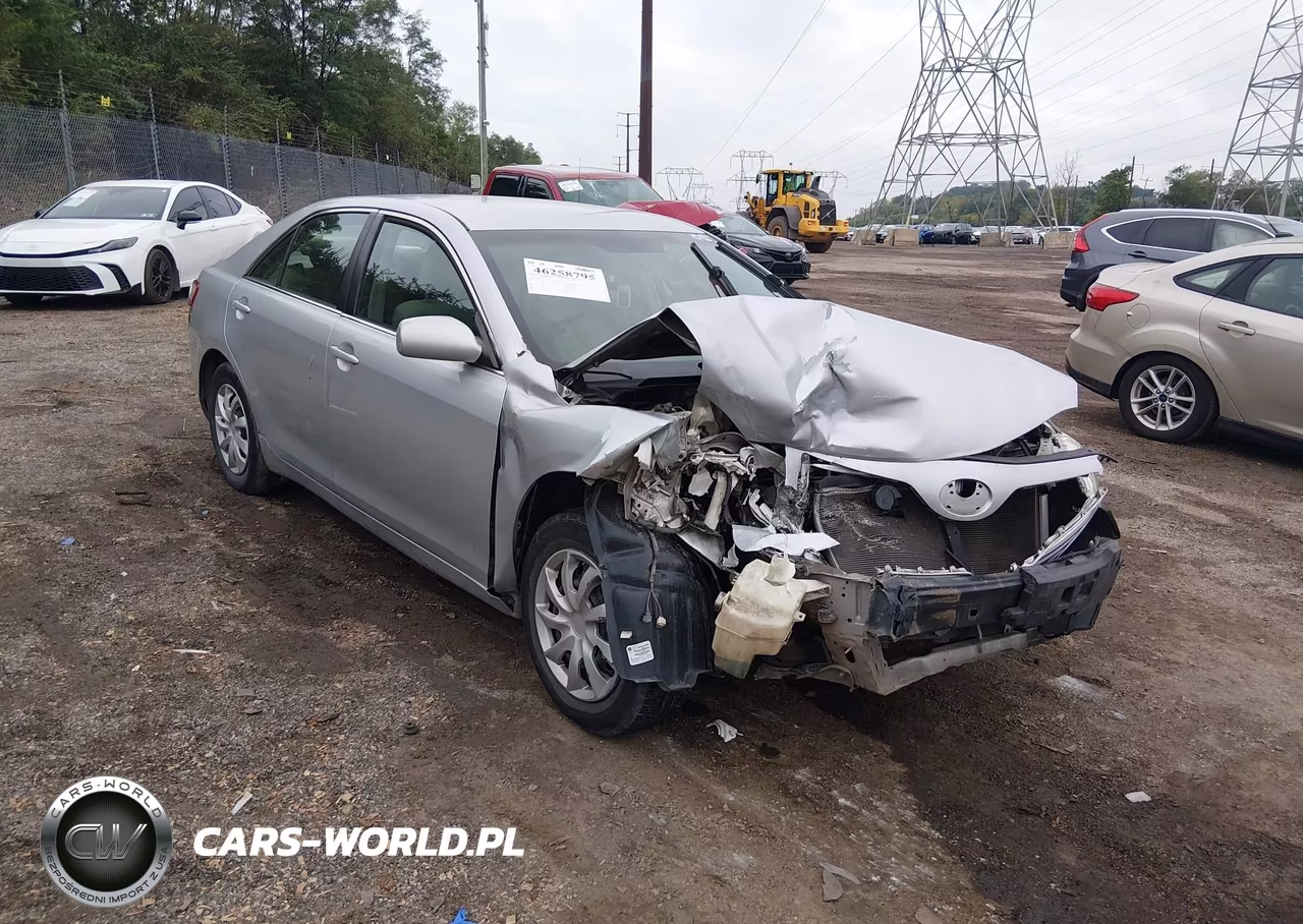 2007 Toyota Camry Le – zdjęcie 1 z 16