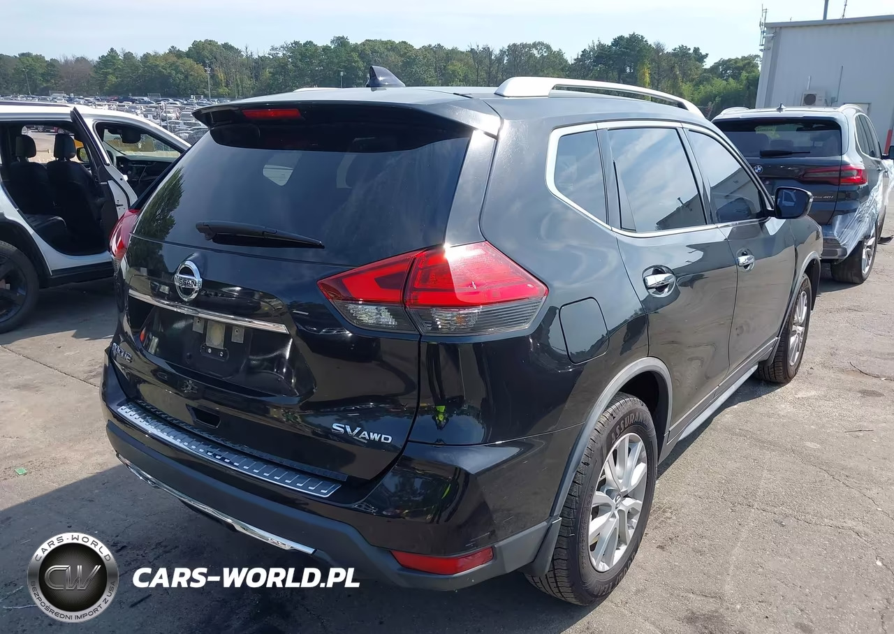 2017 Nissan Rogue Sv VIN:JN8AT2MV9HW020838 - 4