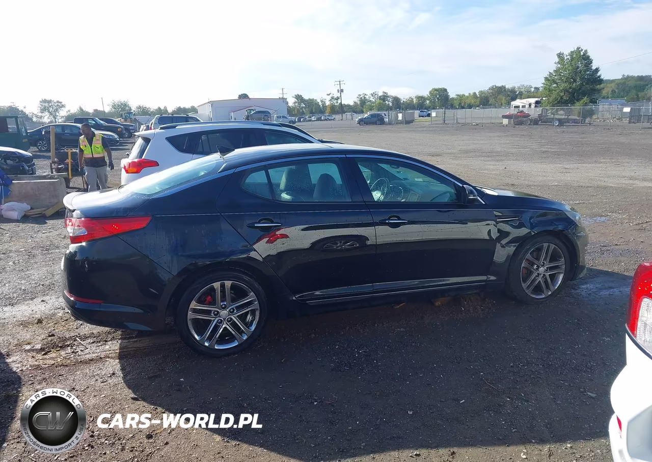 2013 Kia Optima Sx VIN:5XXGR4A67DG119537 - 13