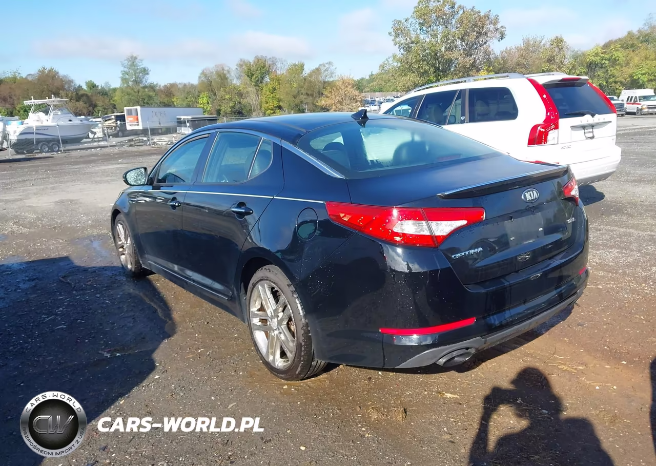 2013 Kia Optima Sx VIN:5XXGR4A67DG119537 - 3