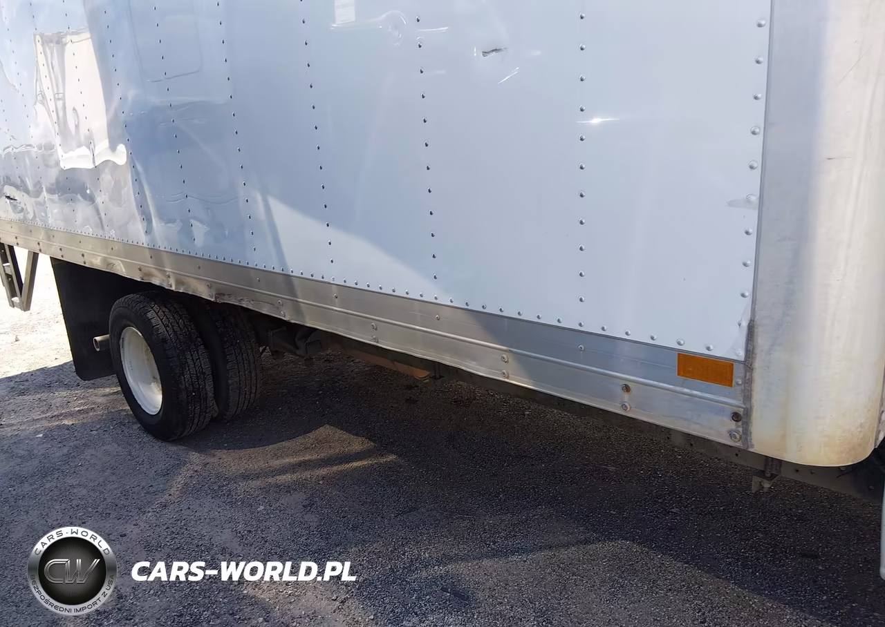 2016 Ford E-350 Cutaway VIN:1FDWE3FL1GDC12676 - 13