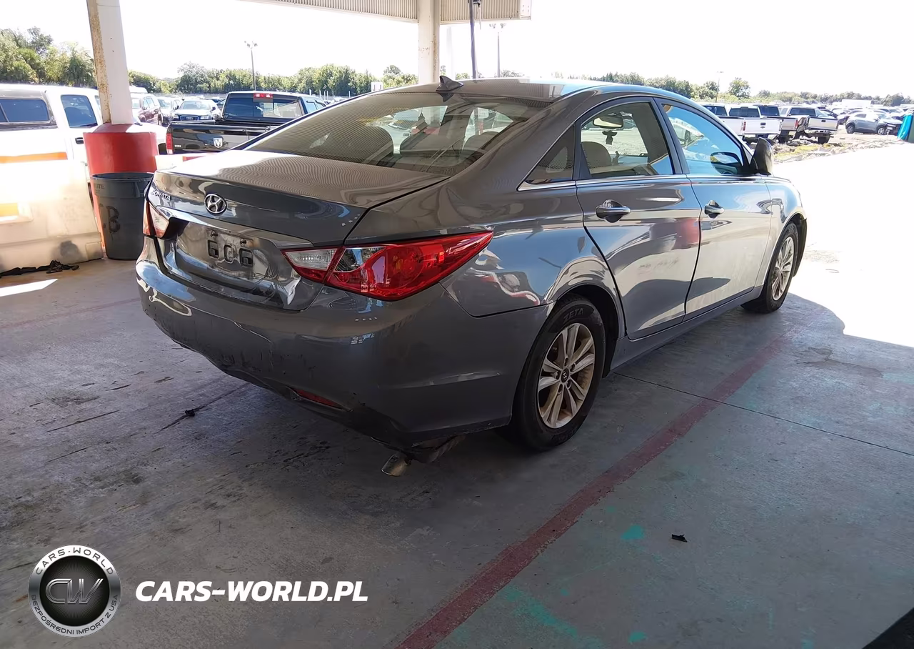 2013 Hyundai Sonata Gls VIN:5NPEB4AC8DH711776 - 4