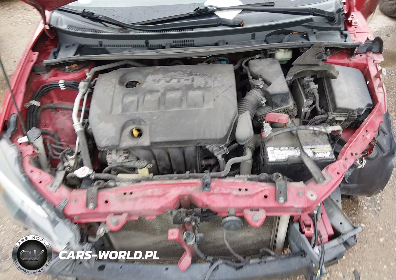 2018 Toyota Corolla Le VIN:5YFBURHE9JP781688 - 10