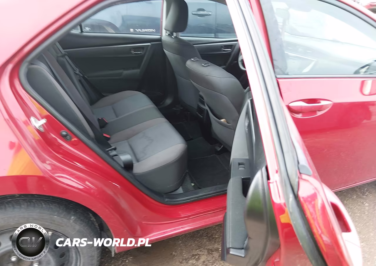 2018 Toyota Corolla Le VIN:5YFBURHE9JP781688 - 8