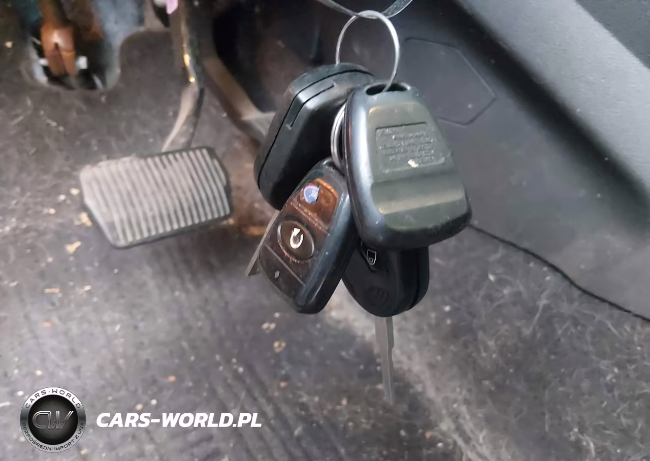 2016 Ford Escape Se VIN:1FMCU9G98GUB92065 - 11