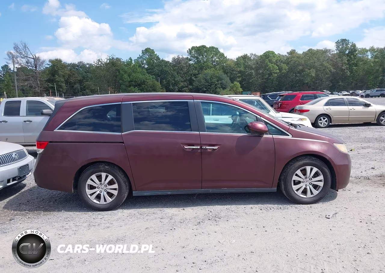 2016 Honda Odyssey Se VIN:5FNRL5H36GB026396 - 13