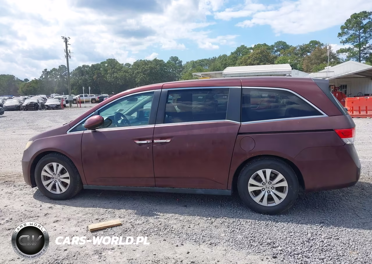 2016 Honda Odyssey Se VIN:5FNRL5H36GB026396 - 14