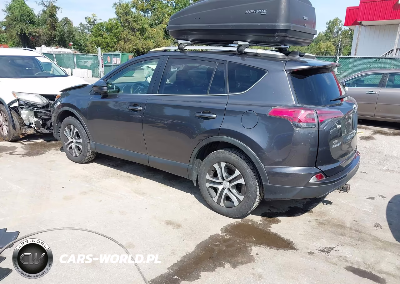 2018 Toyota Rav4 Le VIN:JTMBFREV4JJ212900 - 3