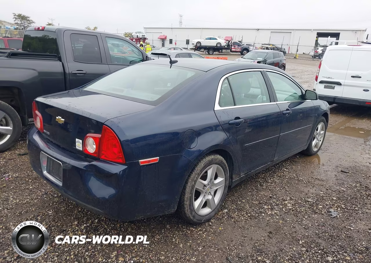 2010 Chevrolet Malibu Ls VIN:1G1ZB5EB6AF183596 - 4