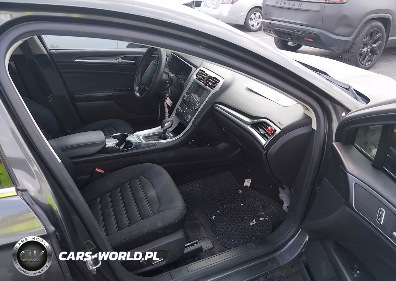 2015 Ford Fusion Se VIN:3FA6P0H77FR274396 - 5