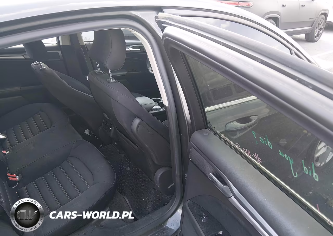 2015 Ford Fusion Se VIN:3FA6P0H77FR274396 - 8