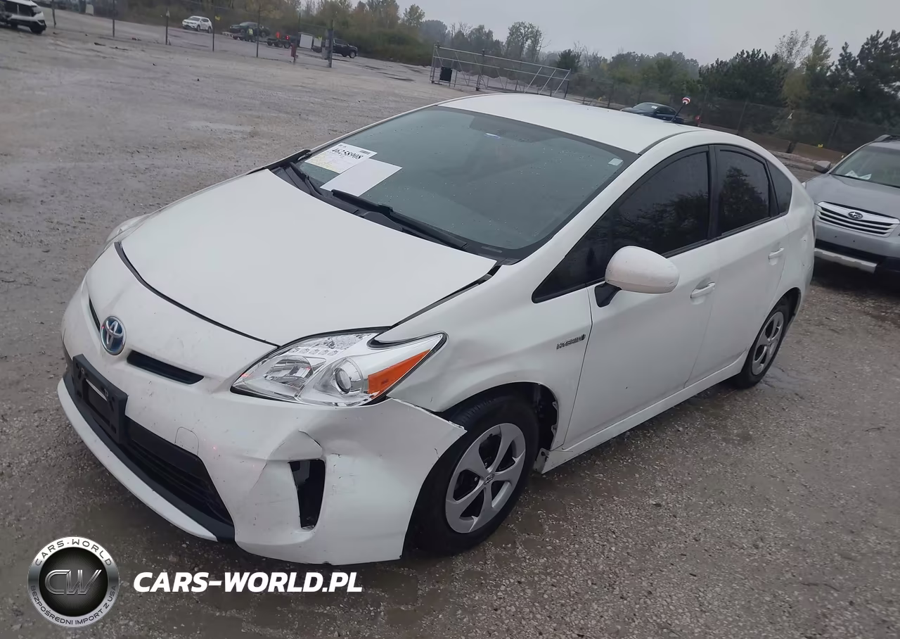 2015 Toyota Prius Two VIN:JTDKN3DU8F0457270 - 2