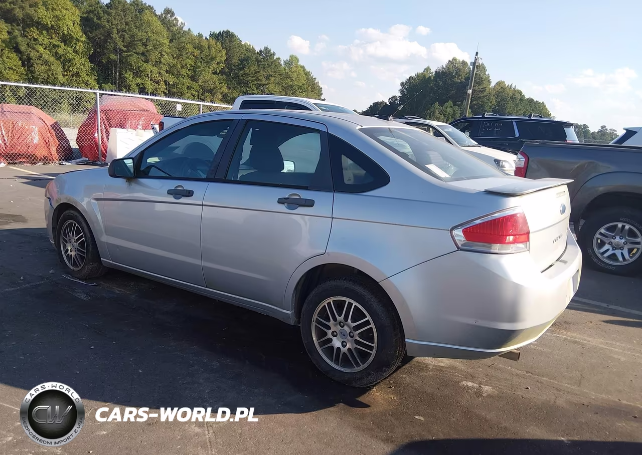 2011 Ford Focus Se VIN:1FAHP3FN5BW187129 - 3