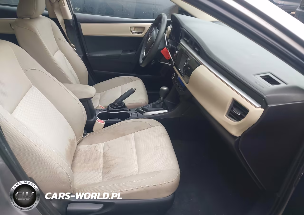 2016 Toyota Corolla Le VIN:2T1BURHE8GC730935 - 5