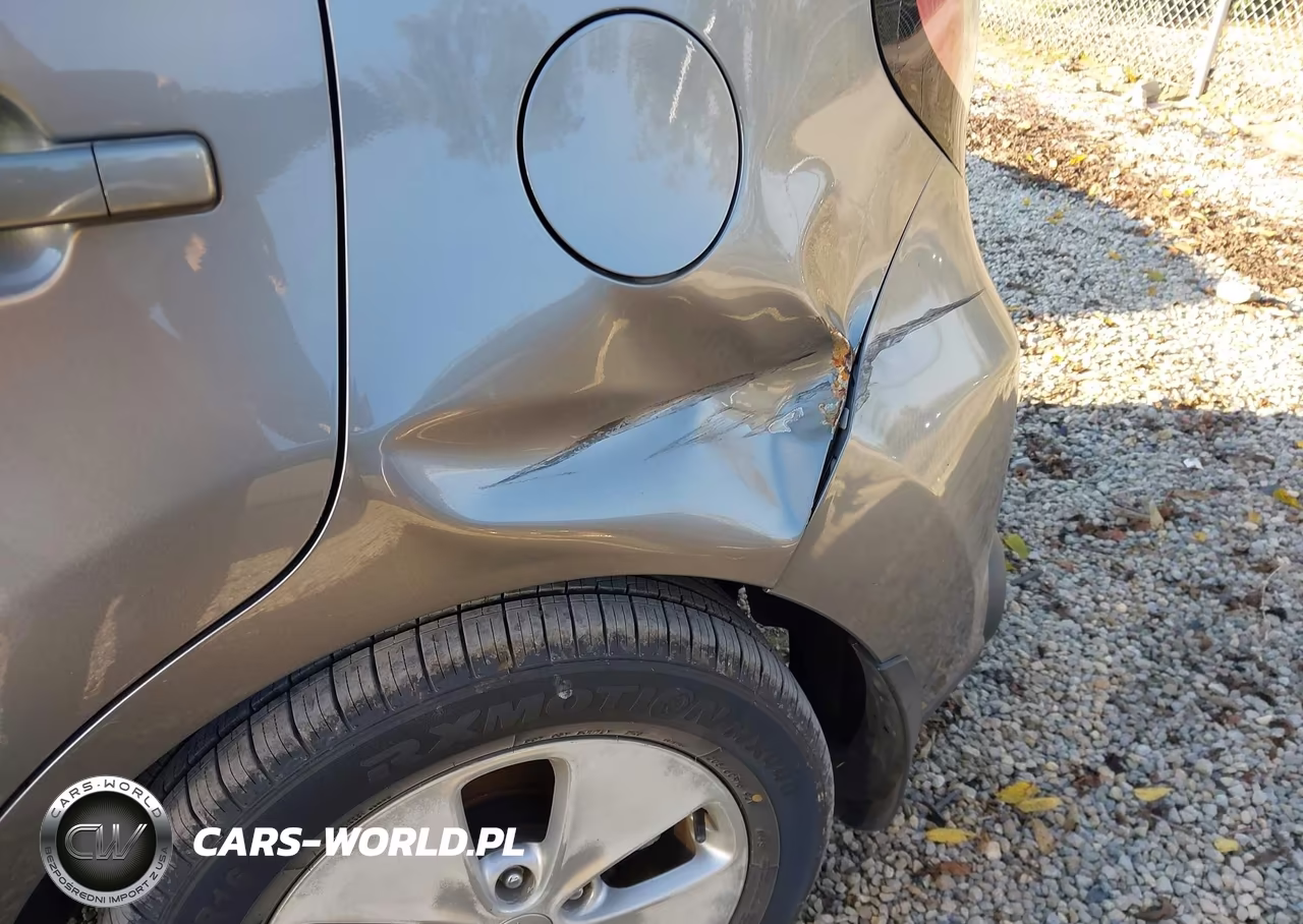 2016 Kia Soul VIN:KNDJN2A28G7268748 - 6