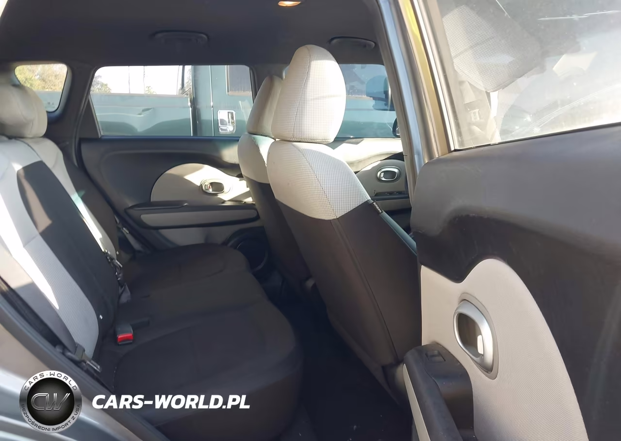 2016 Kia Soul VIN:KNDJN2A28G7268748 - 8