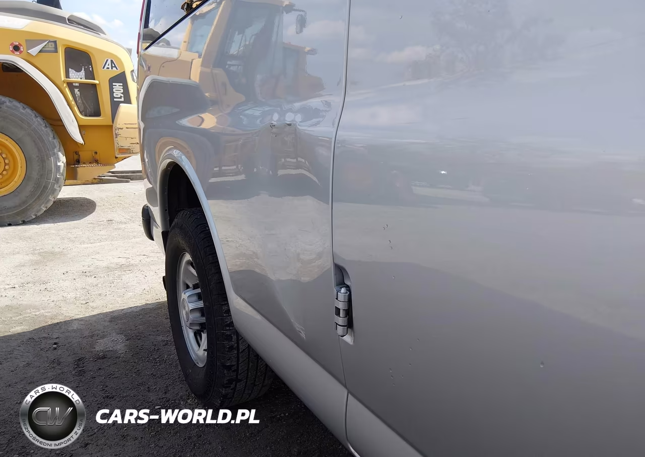 2019 Chevrolet Express 3500 Ls VIN:1GAZGNFG7K1357928 - 14