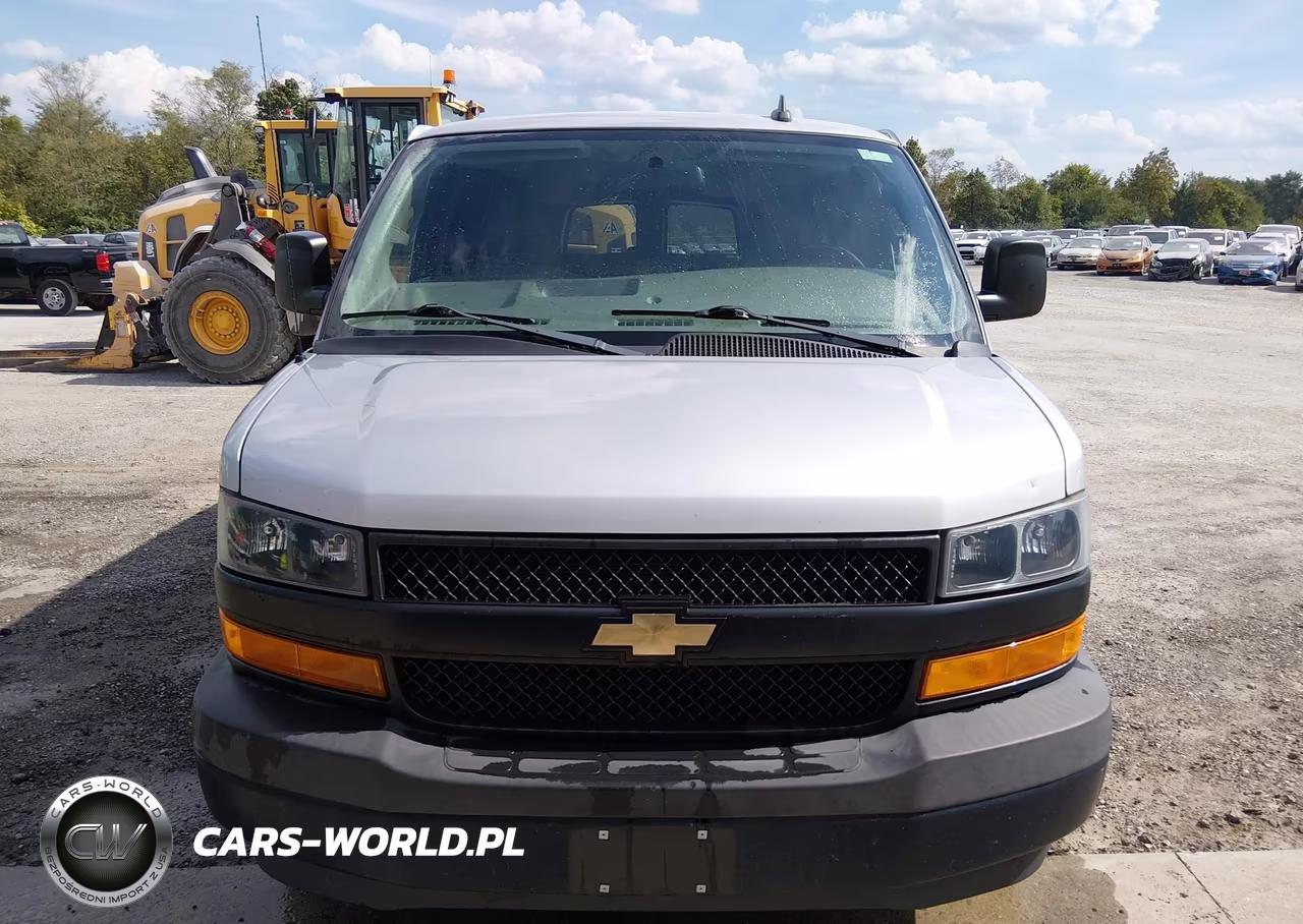 2019 Chevrolet Express 3500 Ls VIN:1GAZGNFG7K1357928 - 17