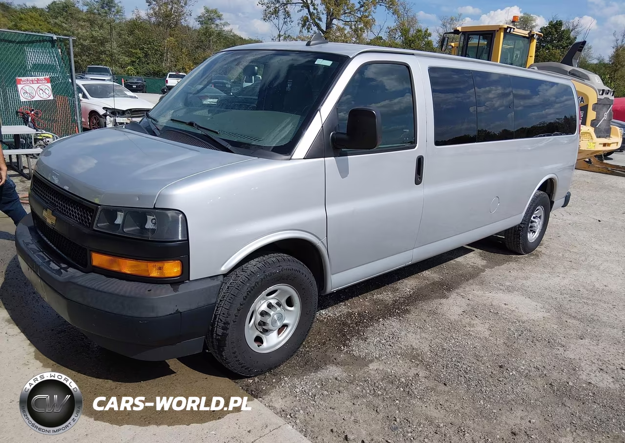 2019 Chevrolet Express 3500 Ls VIN:1GAZGNFG7K1357928 - 2