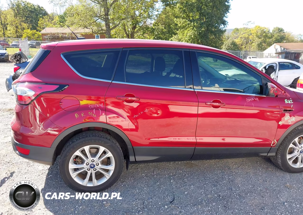 2017 Ford Escape Se VIN:1FMCU0GD2HUE63509 - 16