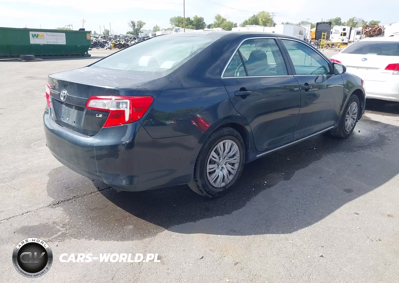 2014 Toyota Camry Le VIN:4T1BF1FK4EU309469 - 4