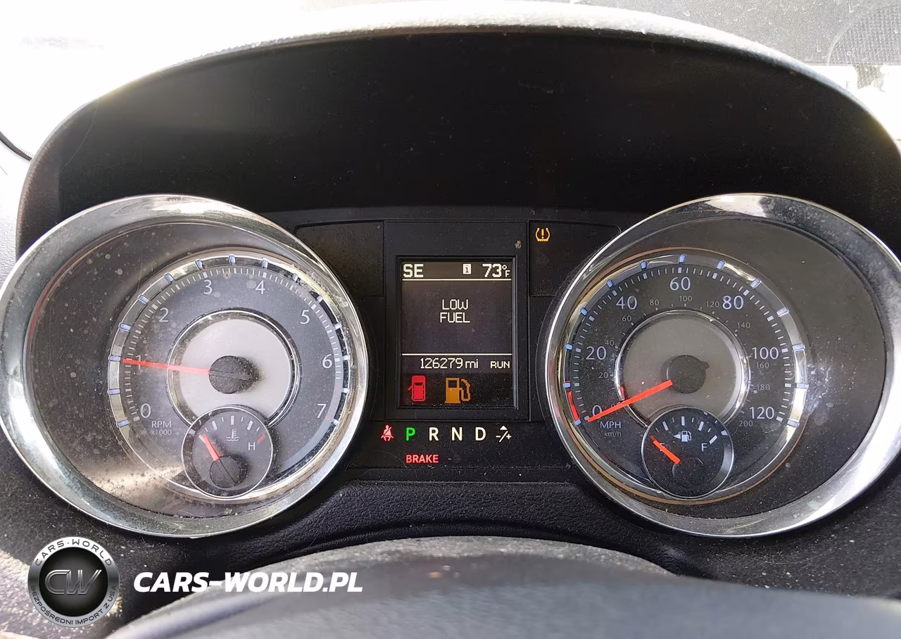 2013 Chrysler Town & Country Touring VIN:2C4RC1BG0DR821545 - 7