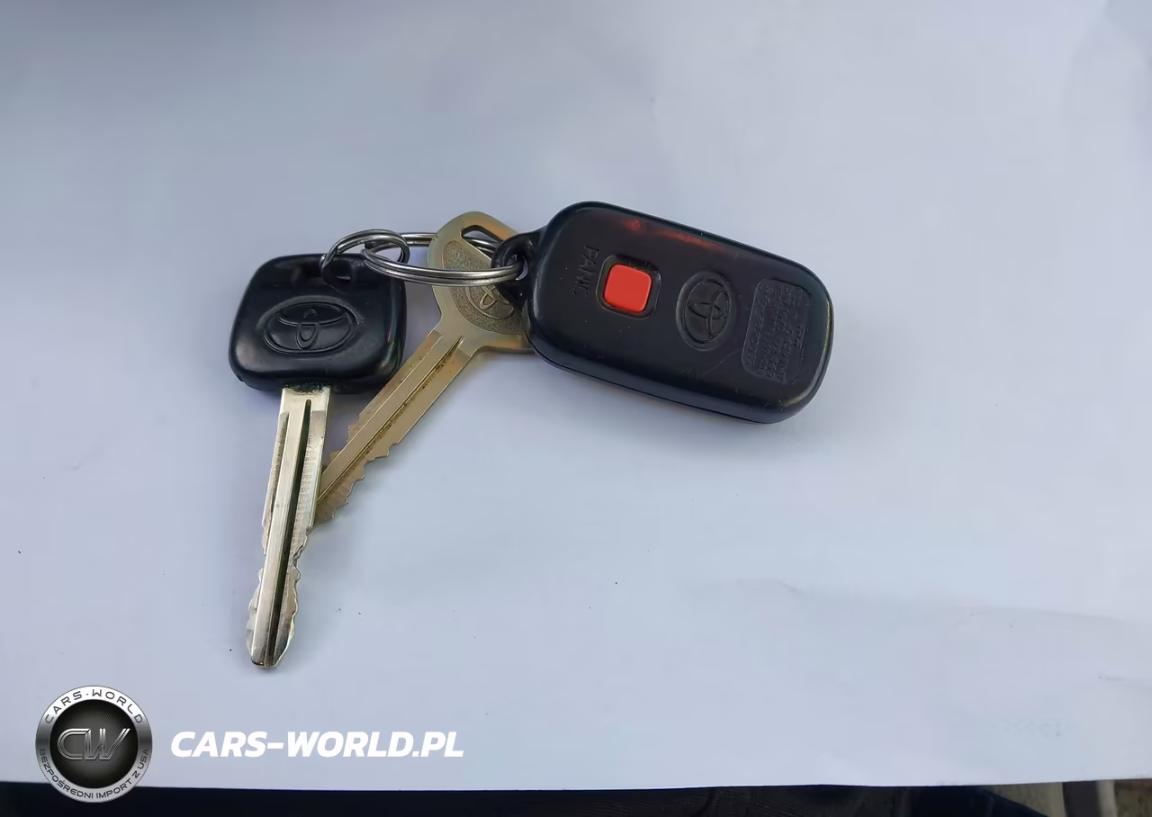 2003 Toyota Camry Se VIN:JTDBE32K130146325 - 11