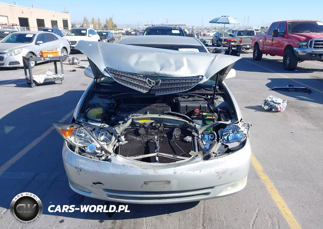 2003 Toyota Camry Se VIN:JTDBE32K130146325 - 12