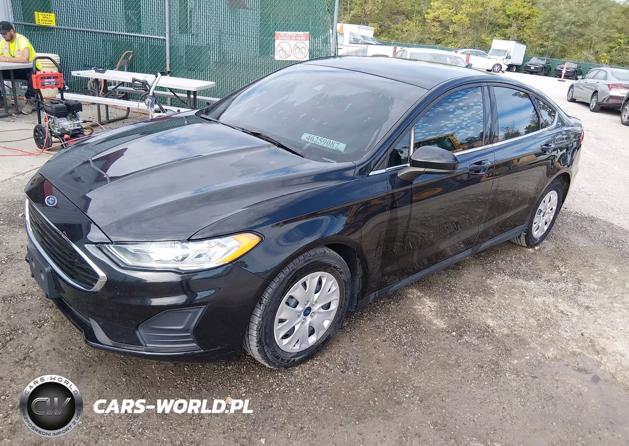 2020 Ford Fusion S VIN:3FA6P0G71LR119114 - 2
