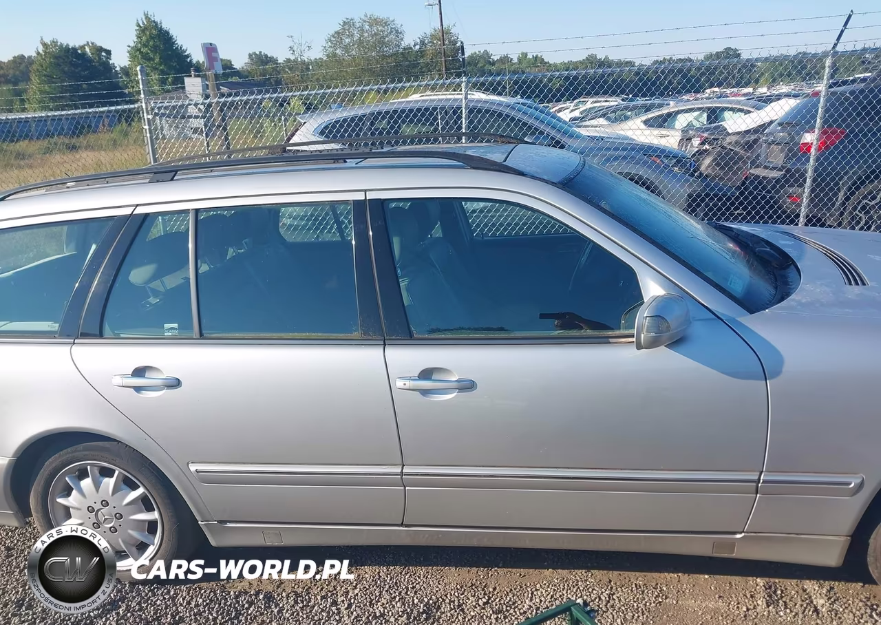 2000 Mercedes E Class VIN:WDBJH65JXYA979533 - 13