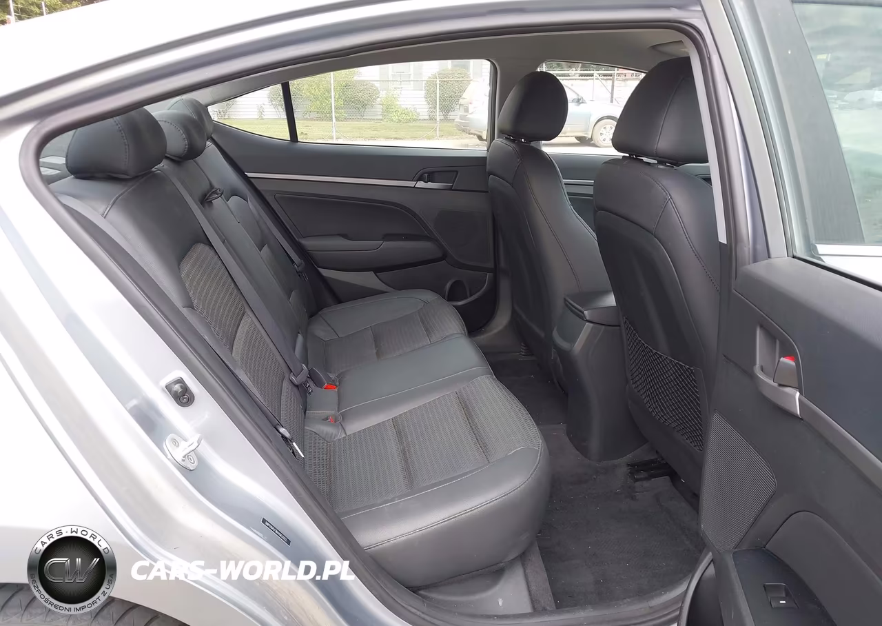 2017 Hyundai Elantra Limited VIN:5NPD84LF8HH062052 - 8