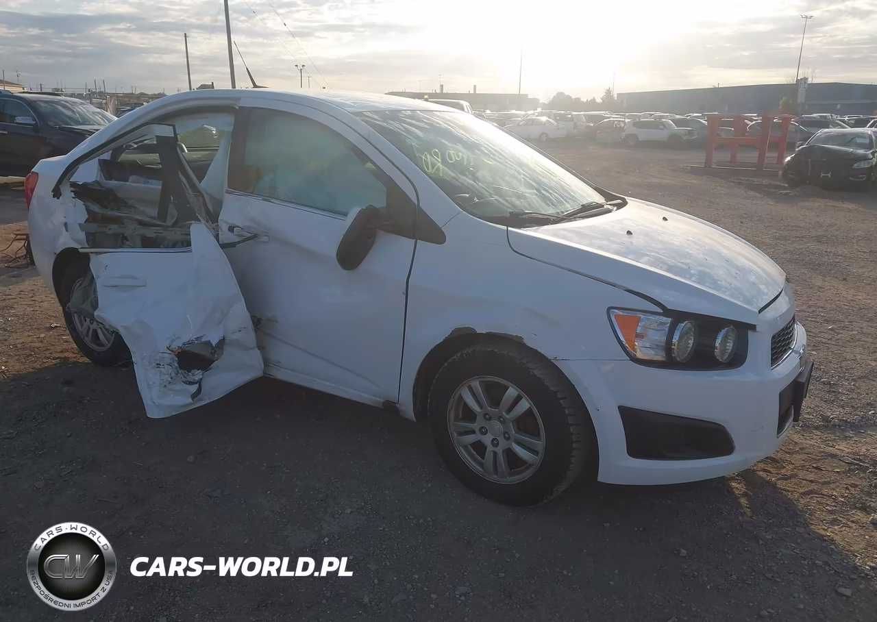 2013 Chevrolet Sonic Lt Auto – zdjęcie 1 z 20