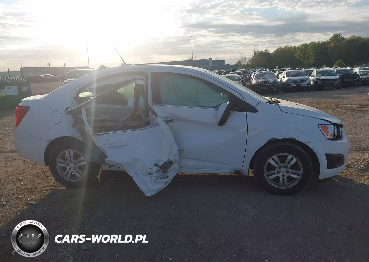 2013 Chevrolet Sonic Lt Auto VIN:1G1JC5SH4D4242762 - 13