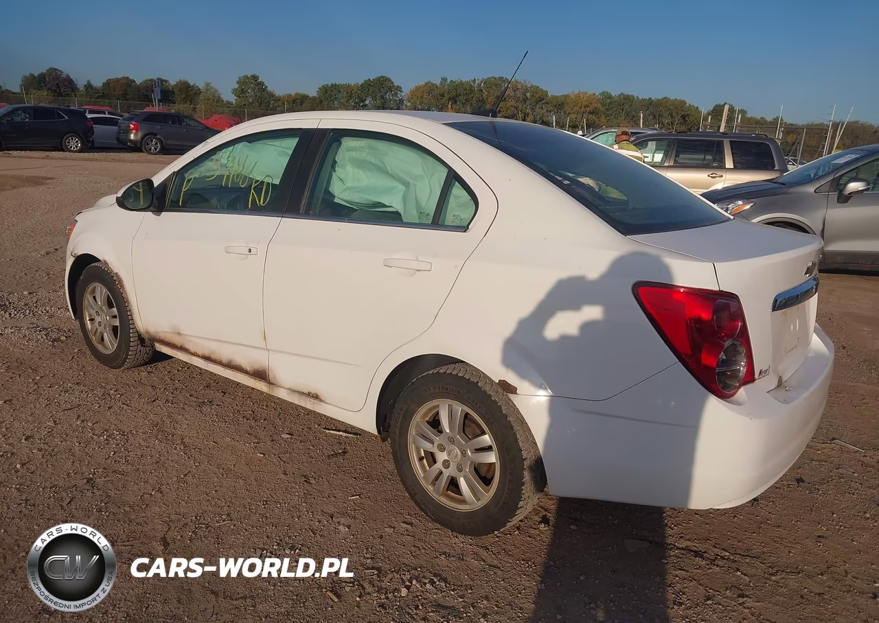 2013 Chevrolet Sonic Lt Auto VIN:1G1JC5SH4D4242762 - 3