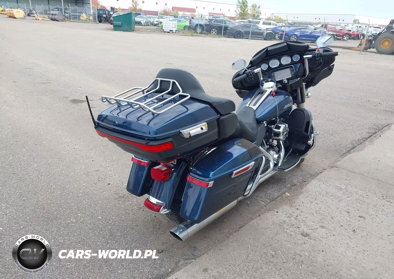 2016 Harley-Davidson Flhtk Ultra Limited VIN:1HD1KEL19GB635909 - 4
