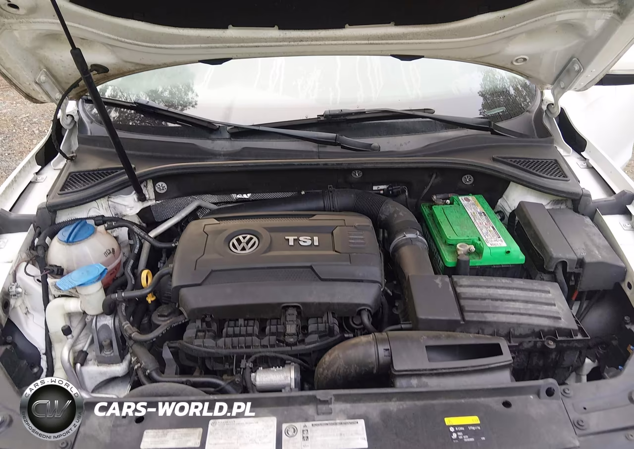 2015 Volkswagen Passat 1.8T Wolfsburg Edition VIN:1VWAS7A36FC068887 - 10