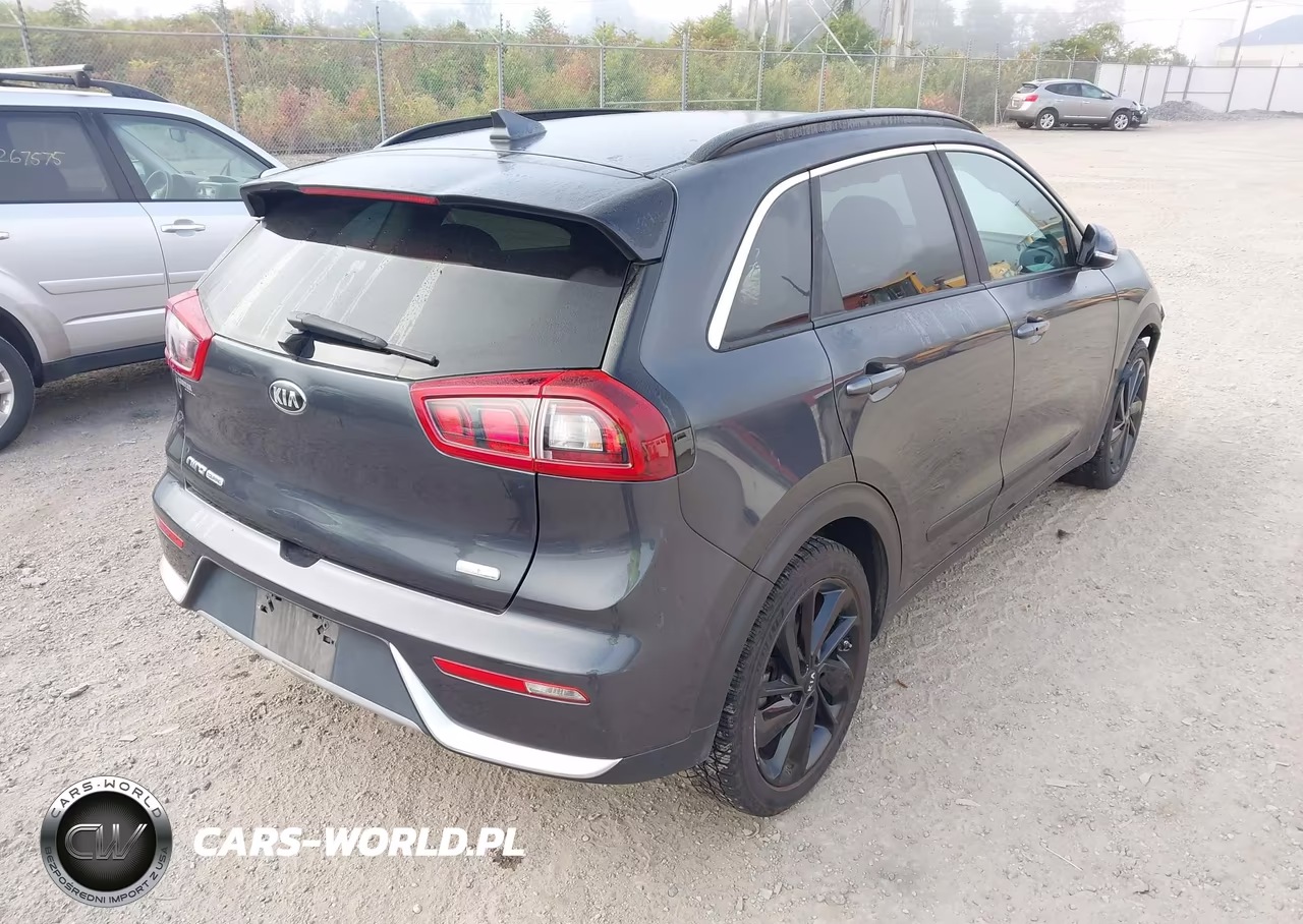 2018 Kia Niro Ex VIN:KNDCC3LC7J5187513 - 4