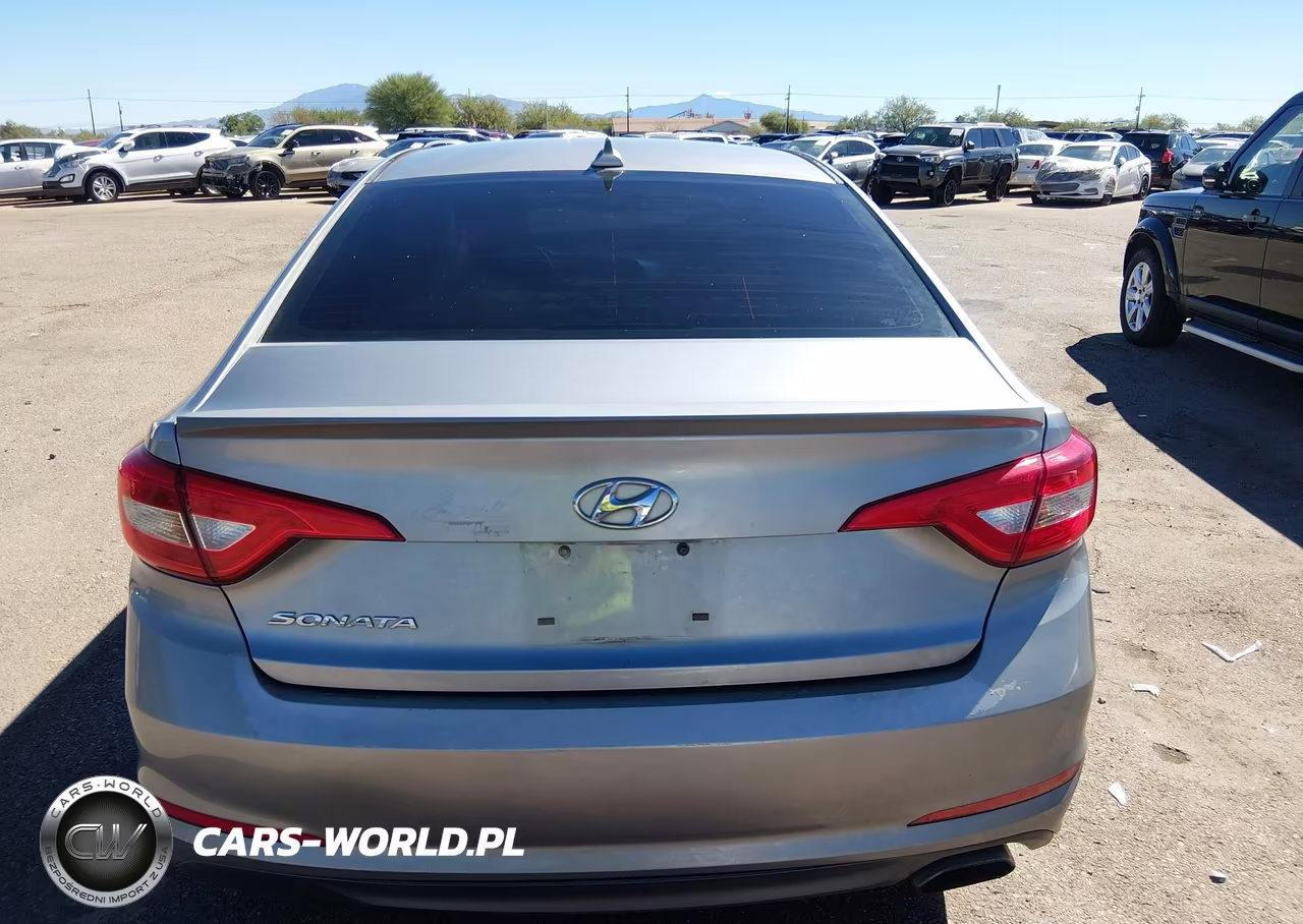2015 Hyundai Sonata Se VIN:5NPE24AF9FH050160 - 16