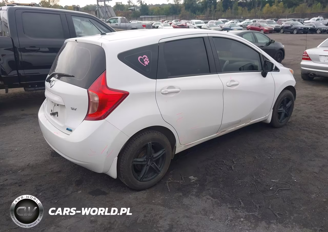 2015 Nissan Versa Note Sv VIN:3N1CE2CP2FL437872 - 4
