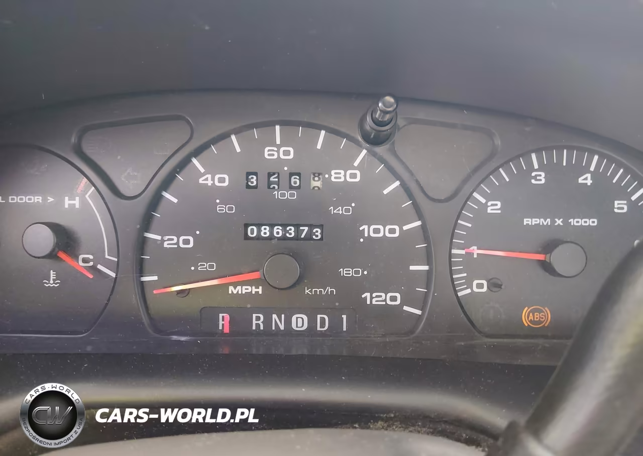 2001 Ford Taurus VIN:1FAFP55U61A125830 - 7