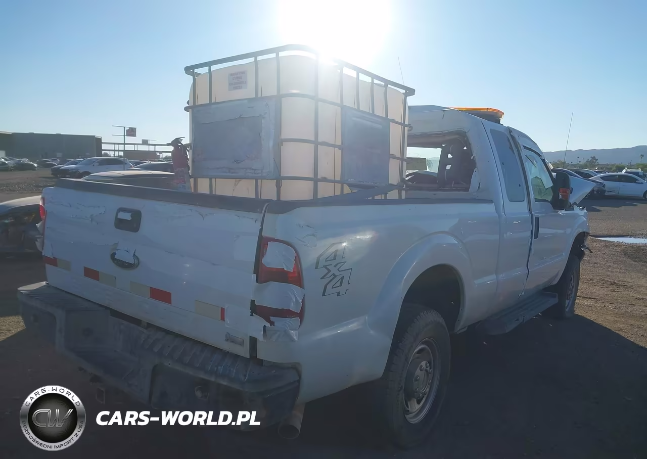 2012 Ford F-250 Xl VIN:1FT7X2B69CEB00922 - 4