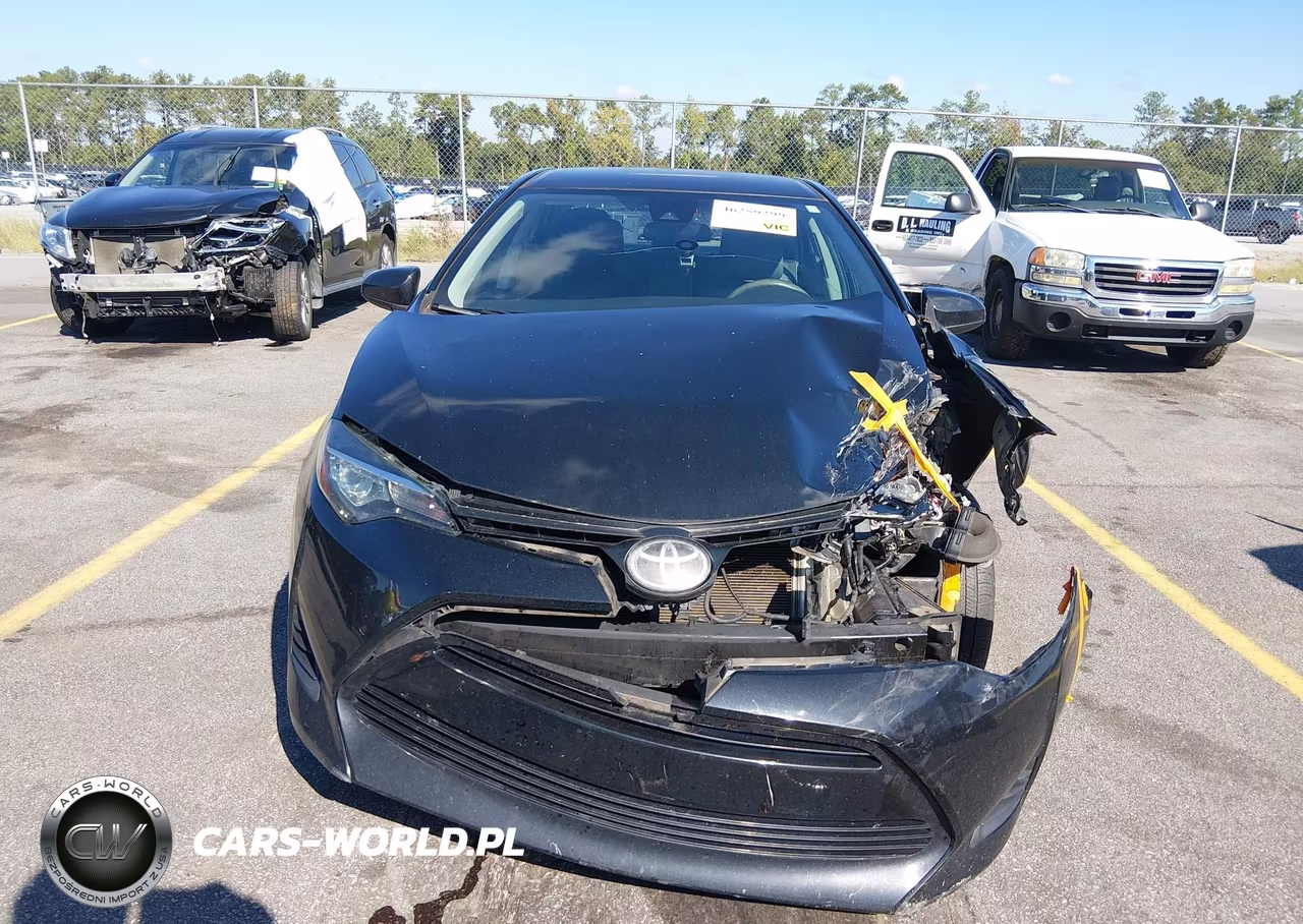 2019 Toyota Corolla Le VIN:2T1BURHE7KC204854 - 13