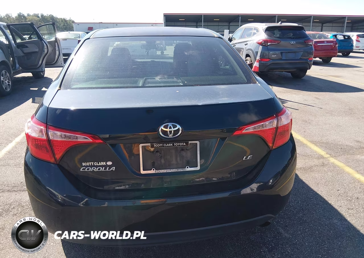 2019 Toyota Corolla Le VIN:2T1BURHE7KC204854 - 17