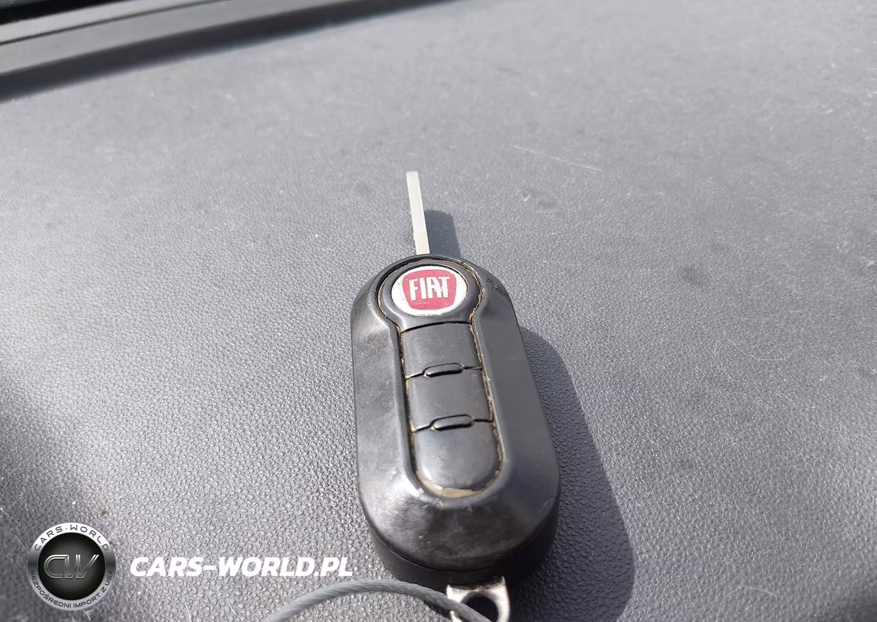 2017 Fiat 500 Pop VIN:3C3CFFKR9HT659241 - 11