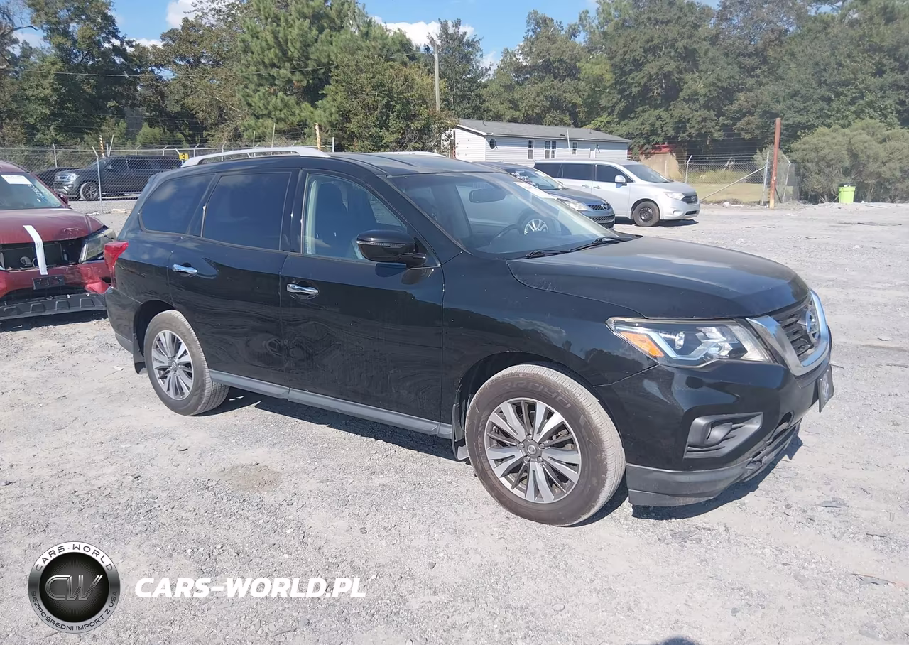 2017 Nissan Pathfinder S