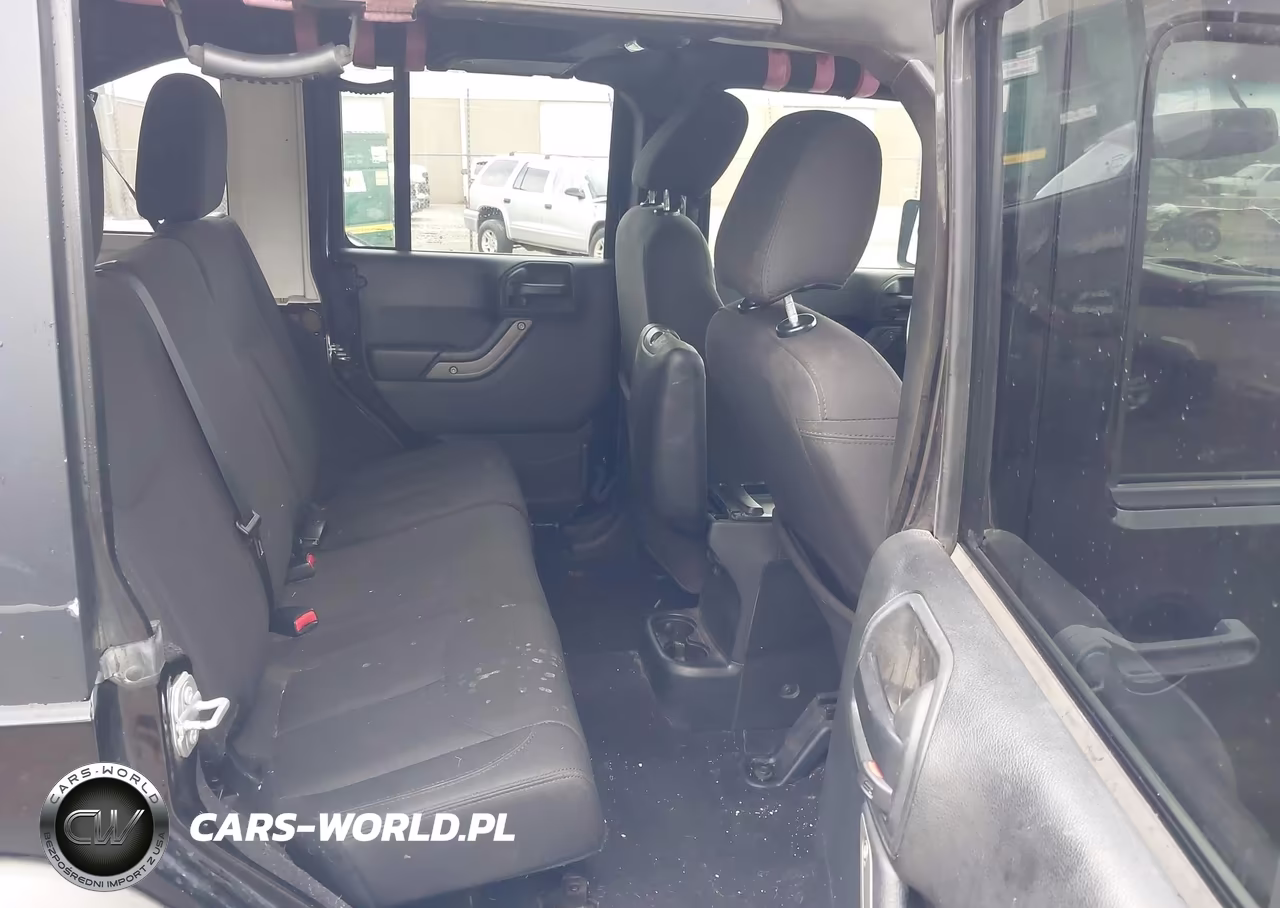 2017 Jeep Wrangler Unlimited Sport 4X4 VIN:1C4BJWDG7HL732281 - 8