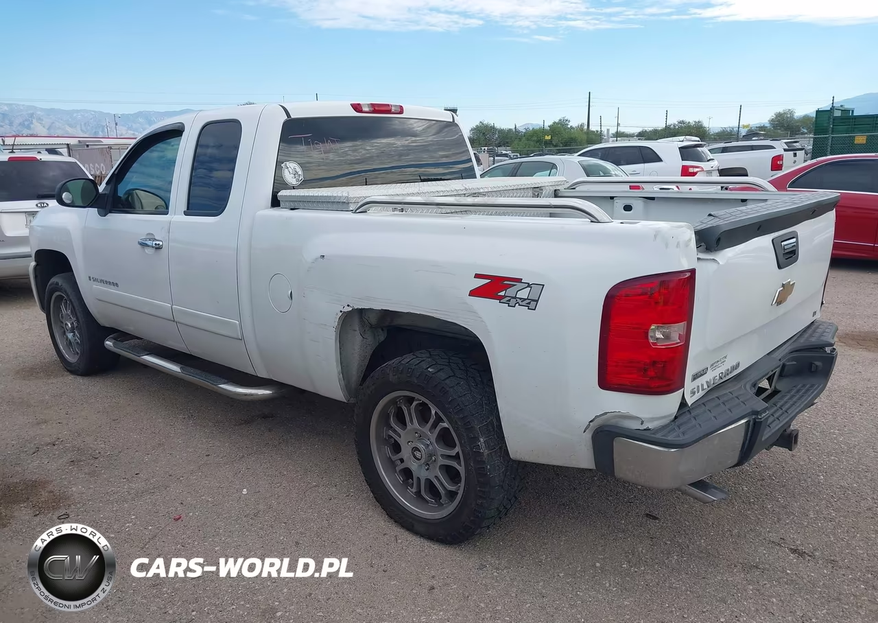 2007 Chevrolet Silverado 1500 Lt1 VIN:1GCEK19047Z521110 - 3