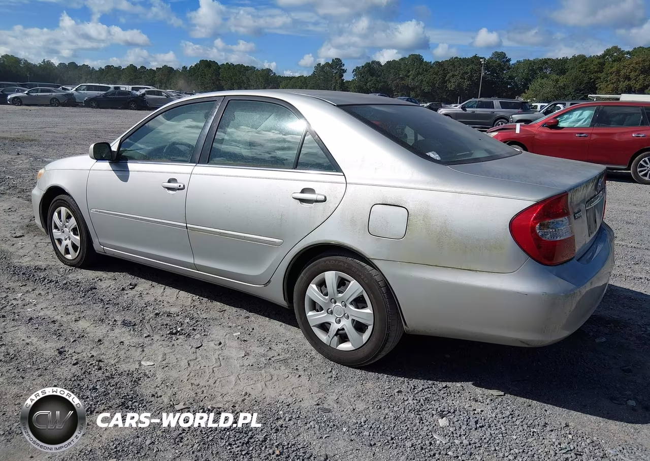 2004 Toyota Camry Xle VIN:4T1BE30K14U840974 - 3