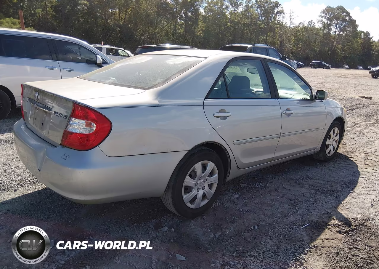 2004 Toyota Camry Xle VIN:4T1BE30K14U840974 - 4