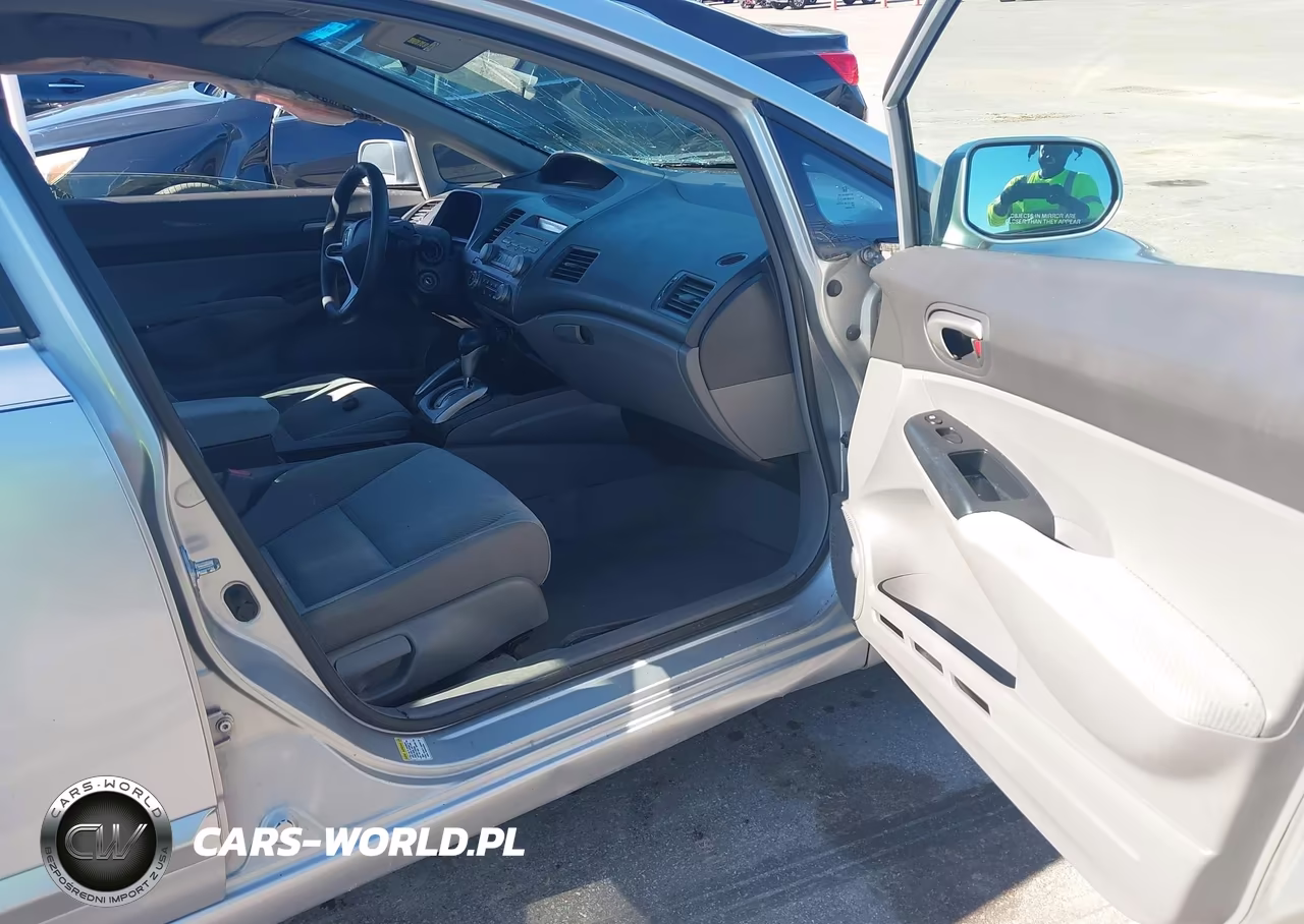 2010 Honda Civic Lx VIN:2HGFA1F52AH324548 - 5